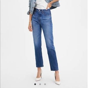 501 Levi’s original fit straight leg cropped jeans